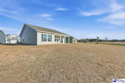 Exterior - 3207 Kernal Dr, Florence, SC 29505 photo 2 of 4