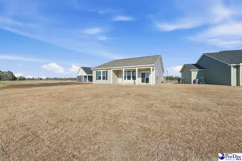 Exterior - 3207 Kernal Dr, Florence, SC 29505 photo 4 of 4