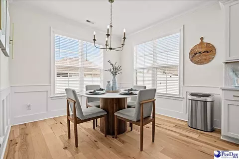 Dining - 4073 W Eagle St, Florence, SC 29501 photo 1 of 2
