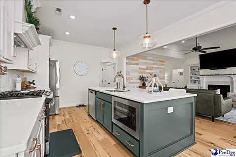 Kitchen - 4073 W Eagle St, Florence, SC 29501 photo 6 of 6