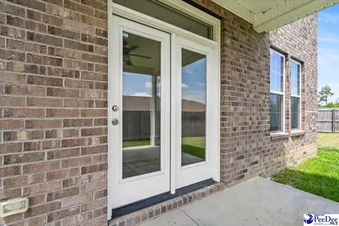 Exterior - 1470 Summergate Dr, Florence, SC 29501 photo 3 of 8