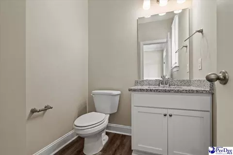Bath - 1470 Summergate Dr, Florence, SC 29501 photo 1 of 7