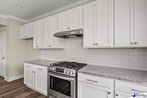 Kitchen - 1470 Summergate Dr, Florence, SC 29501 photo 2 of 4