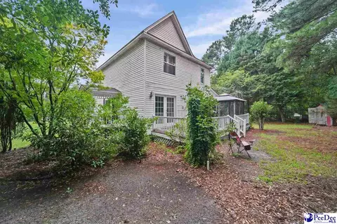 Exterior - 261 Lakeside Dr, Hartsville, SC 29550 photo 8 of 9