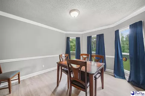Dining - 261 Lakeside Dr, Hartsville, SC 29550 photo 2 of 3