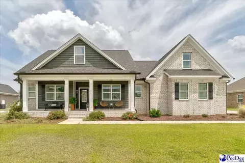 617 Greensward Dr, Florence, SC 29505