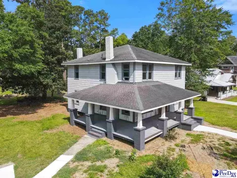 Exterior - 413 N Smith St, Mullins, SC 29574 photo 4 of 8