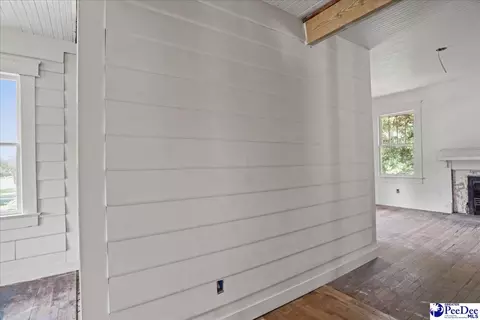 Entry Way - 413 N Smith St, Mullins, SC 29574 photo 4 of 6