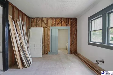 Other - 413 N Smith St, Mullins, SC 29574 photo 3 of 10