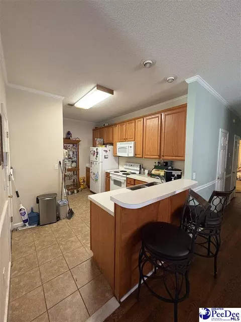 Kitchen - 1011 Squires Point Ln, Dillon, SC 29536 photo 1 of 1