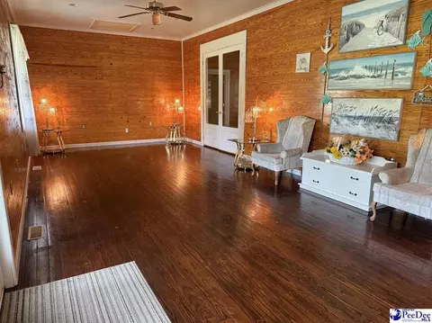 Living - 2142 Highway 177, Wallace, SC 29596 photo 1 of 1