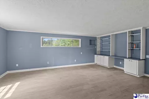 Living - 201 Highland, Latta, SC 29565 photo 3 of 5