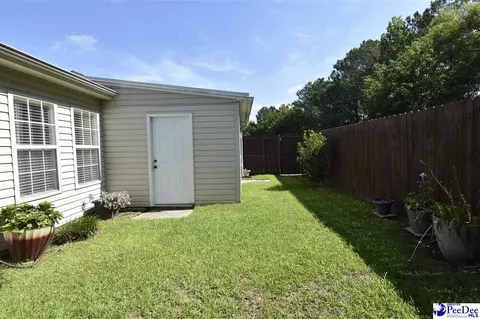 Exterior - 3105 Combray Cir, Florence, SC 29501 photo 6 of 7