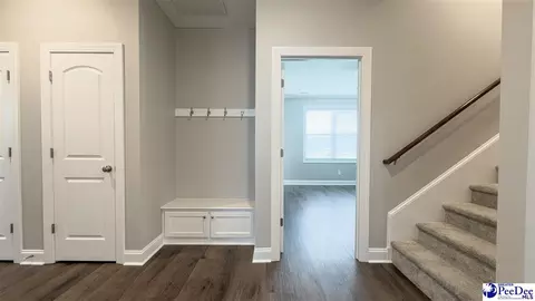 Entry Way - 1119 Mclaughlin Rd, Effingham, SC 29541 photo 5 of 5