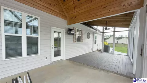 Exterior - 1119 Mclaughlin Rd, Effingham, SC 29541 photo 7 of 16