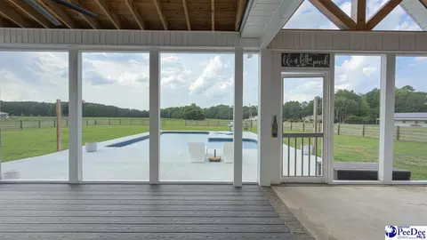 Exterior - 1119 Mclaughlin Rd, Effingham, SC 29541 photo 5 of 16