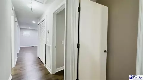 Entry Way - 2109 3rd Loop Rd, Florence, SC 29501 photo 2 of 2