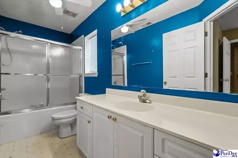 Bath - 3231 Strada Mateo, Florence, SC 29501 photo 1 of 4
