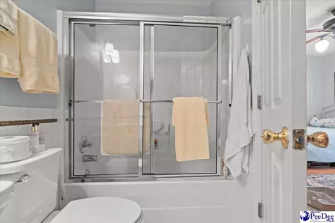 Bath - 3112 Combray Cir, Florence, SC 29501 photo 2 of 3