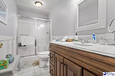 Bath - 3112 Combray Cir, Florence, SC 29501 photo 3 of 3