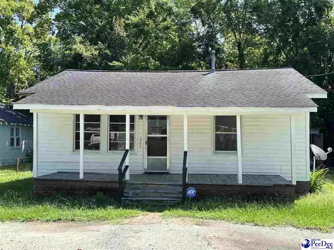 307 S Pine St, Marion, SC 29571