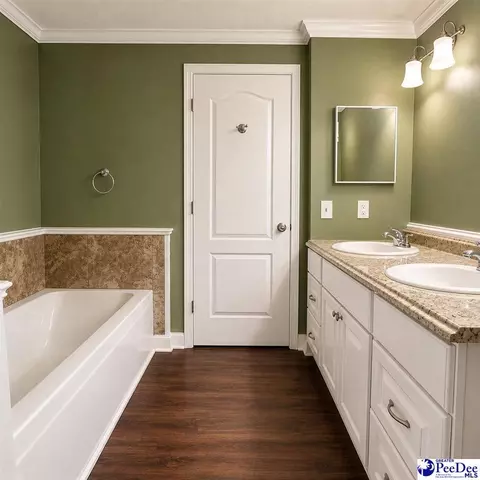 Bath - 4504 Spring Hill Rd, Florence, SC 29501 photo 1 of 6