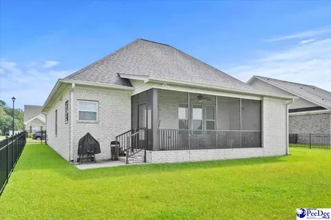 Exterior - 4004 W Eagle St, Florence, SC 29501 photo 5 of 7