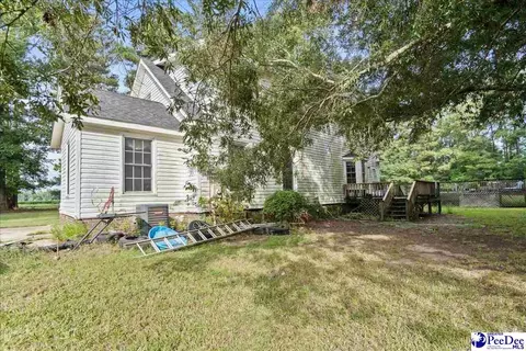 Exterior - 444 Judge Rd, Dillon, SC 29536 photo 6 of 12