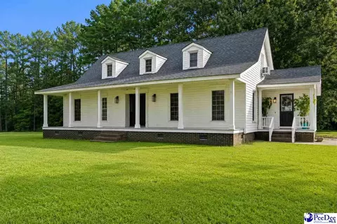 Exterior - 444 Judge Rd, Dillon, SC 29536 photo 2 of 12
