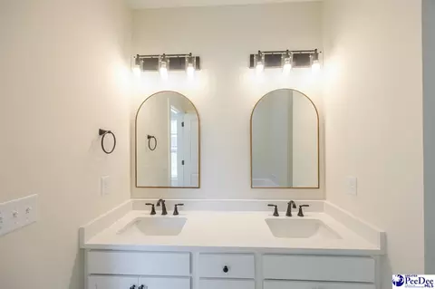 Bath - 4149 Enclave, Florence, SC 29501 photo 6 of 8