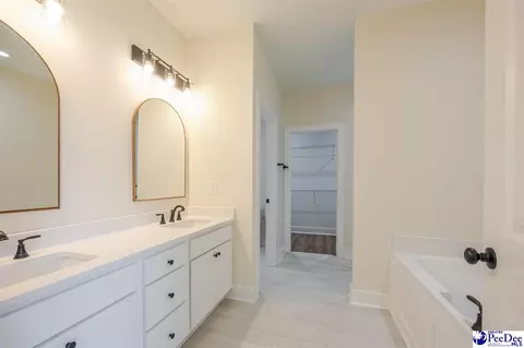 Bath - 4149 Enclave, Florence, SC 29501 photo 1 of 8