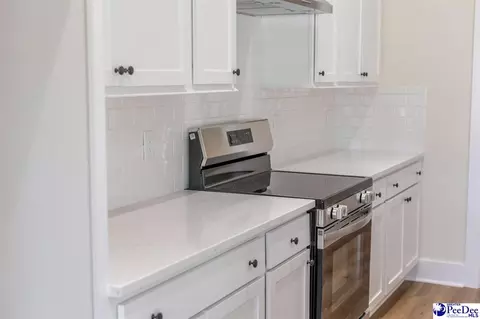Kitchen - 4149 Enclave, Florence, SC 29501 photo 4 of 8