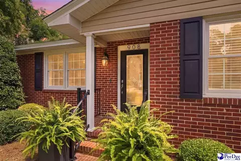 908 Alton Cir, Florence, SC 29501