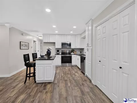 1505 E Mciver Rd, Florence, SC 29501 photo 17