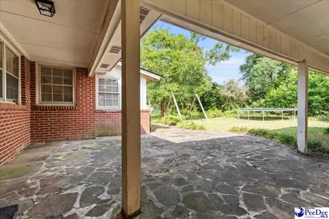 Exterior - 1601 Maple Dr, Dillon, SC 29536 photo 4 of 7