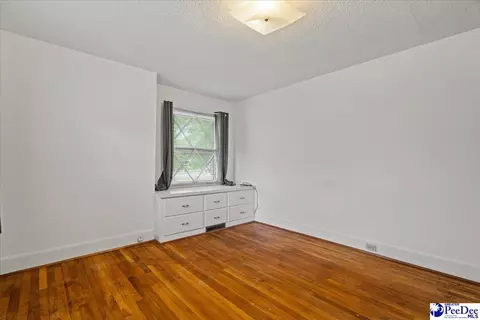 Bedroom - 1601 Maple Dr, Dillon, SC 29536 photo 1 of 7