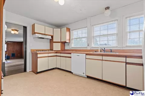 Kitchen - 1601 Maple Dr, Dillon, SC 29536 photo 1 of 3