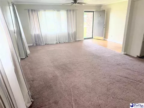 Living - 1106 N 8th Ave, Dillon, SC 29536 photo 1 of 2