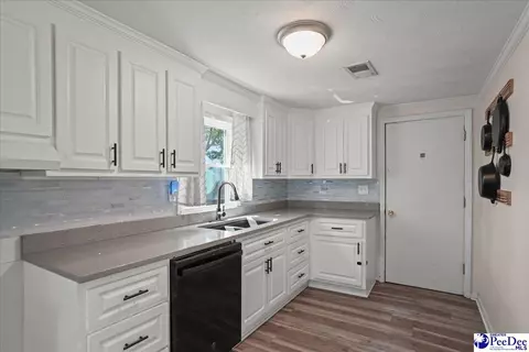Kitchen - 10282 Ruby-hartsville Rd, Patrick, SC 29584 photo 5 of 5