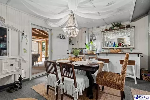 Dining - 531 Bridlewood Rd, Cheraw, SC 29520 photo 2 of 3