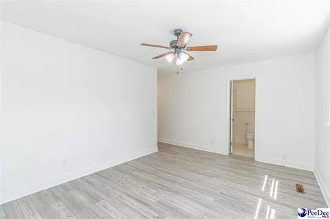 Bedroom - 302 Cleveland St, Mullins, SC 29574 photo 2 of 11
