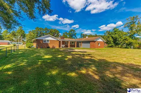 Exterior - 302 Cleveland St, Mullins, SC 29574 photo 8 of 12