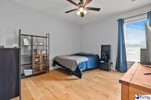 Bedroom - 850 Sandbox Rd, Lamar, SC 29069 photo 8 of 11