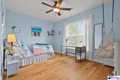 Bedroom - 850 Sandbox Rd, Lamar, SC 29069 photo 6 of 11