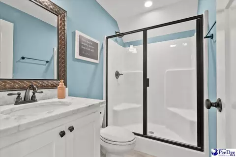 Bath - 850 Sandbox Rd, Lamar, SC 29069 photo 4 of 5