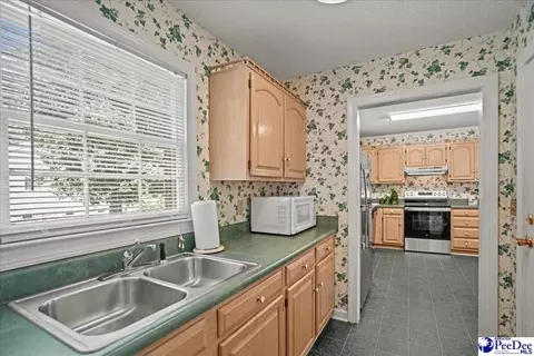 Kitchen - 332 Ridge Rd, Cheraw, SC 29520 photo 6 of 6