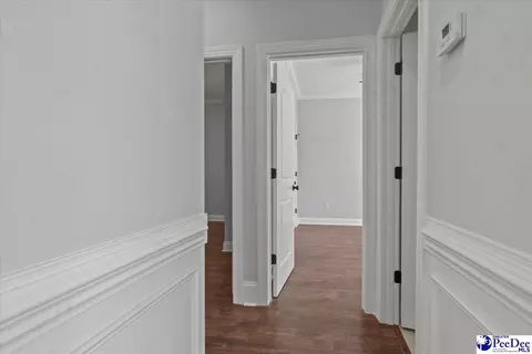 Entry Way - 1018 Greenview Dr, Florence, SC 29501 photo 4 of 6