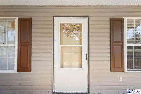Exterior - 6116 Old Mullins Hwy, Mullins, SC 29574 photo 3 of 16