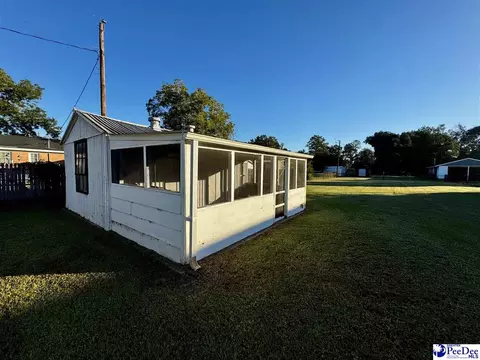 Exterior - 3635 Old Wire Rd W, Wallace, SC 29596 photo 9 of 10