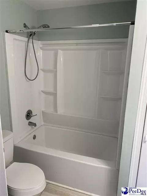 Bath - 2503 S Vance Dr, Florence, SC 29505 photo 1 of 2